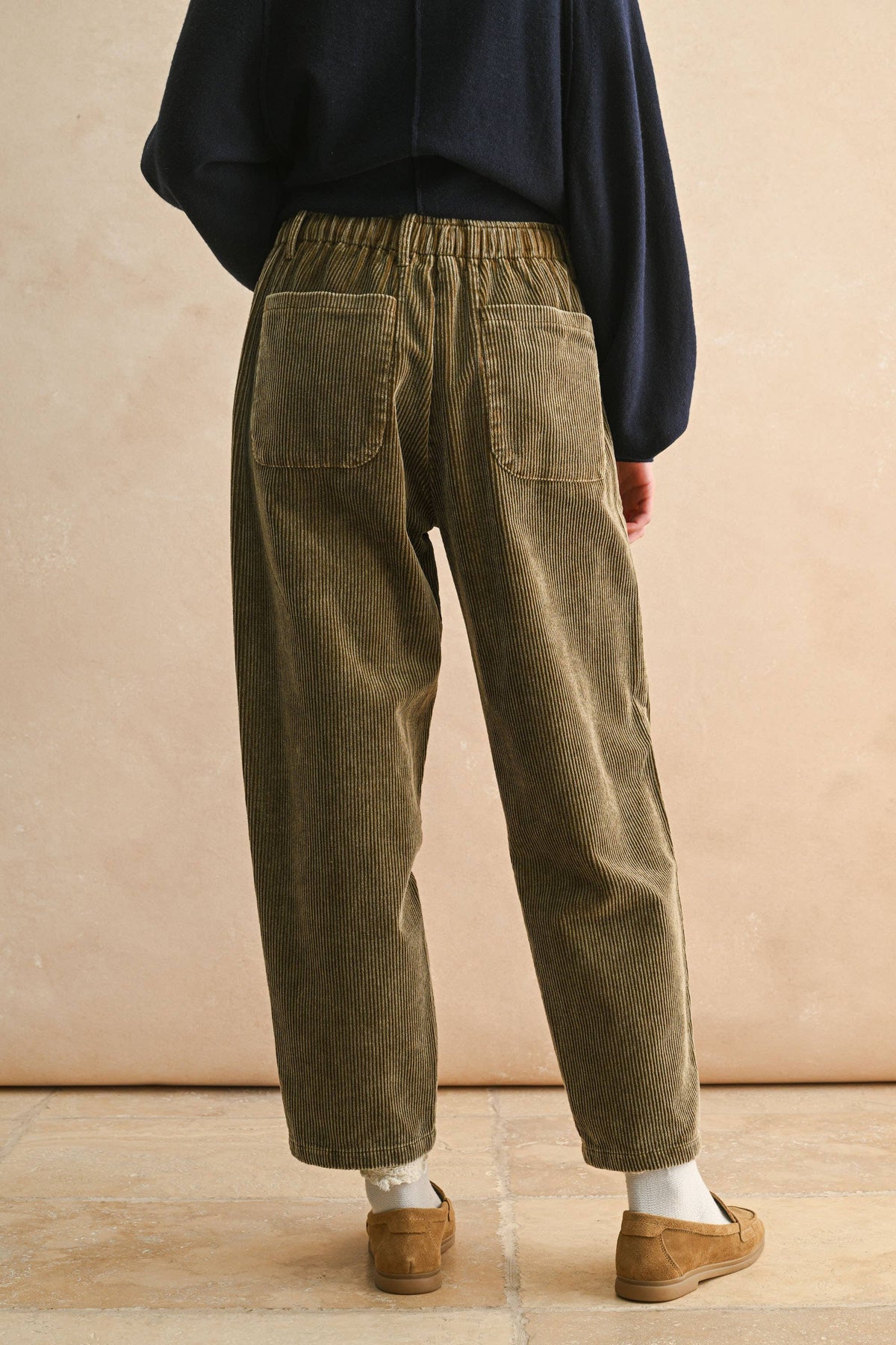 Corduroy olive croped pants