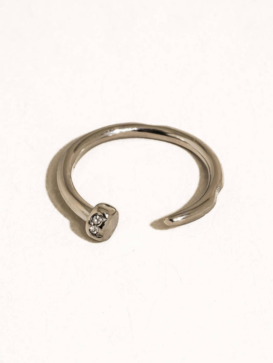 Vexa Wrap Around Nail Ring | Silver
