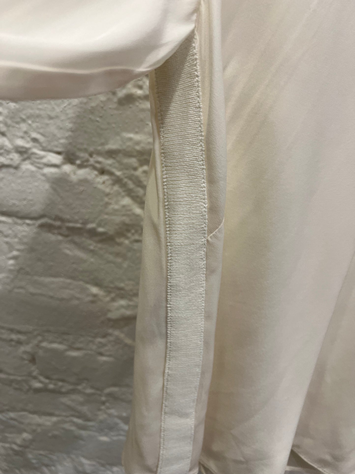 Cinq a sept cream silk blouse