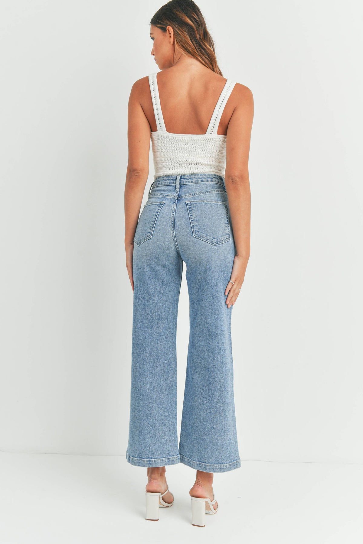 Patch Pocket Wide Leg Jeans