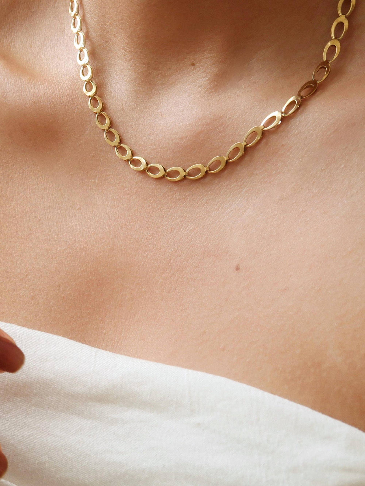 Thessaly Oval Link Chain Necklace