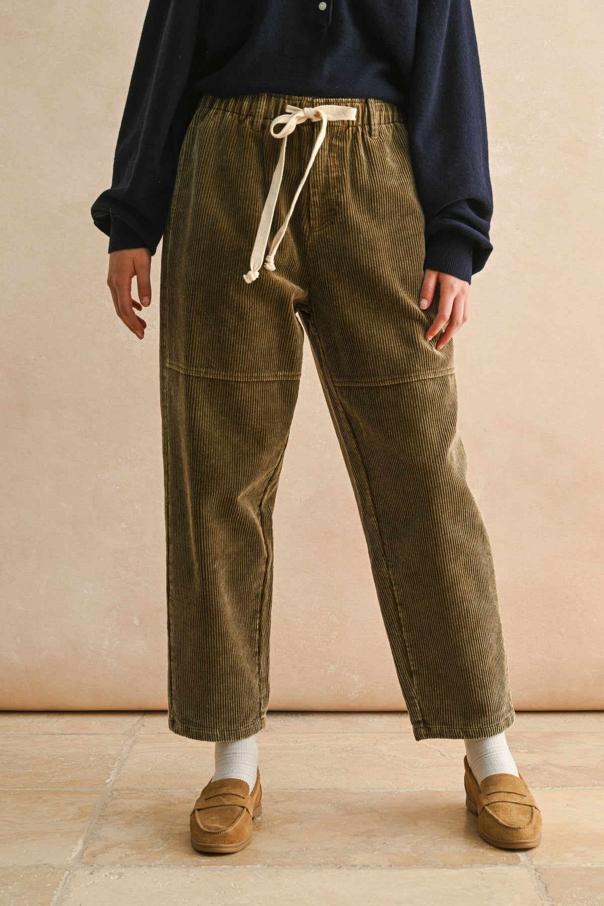Corduroy olive croped pants